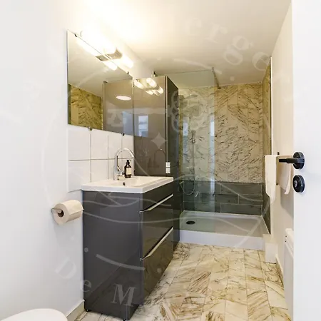 Haute Ville - T2 Cosy Avec Clim & Balcon Toulon Exterior photo